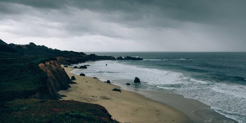 Wi-Fi 7革命:解码MLO与4096-QAM,如何为开发者与企业构建万兆无线网络新基建